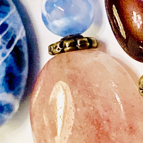 ENERGY Multi-Gemstone Assemblage Style BOHO Necklace & Jasper MOP Earrings - Picture 12 of 16